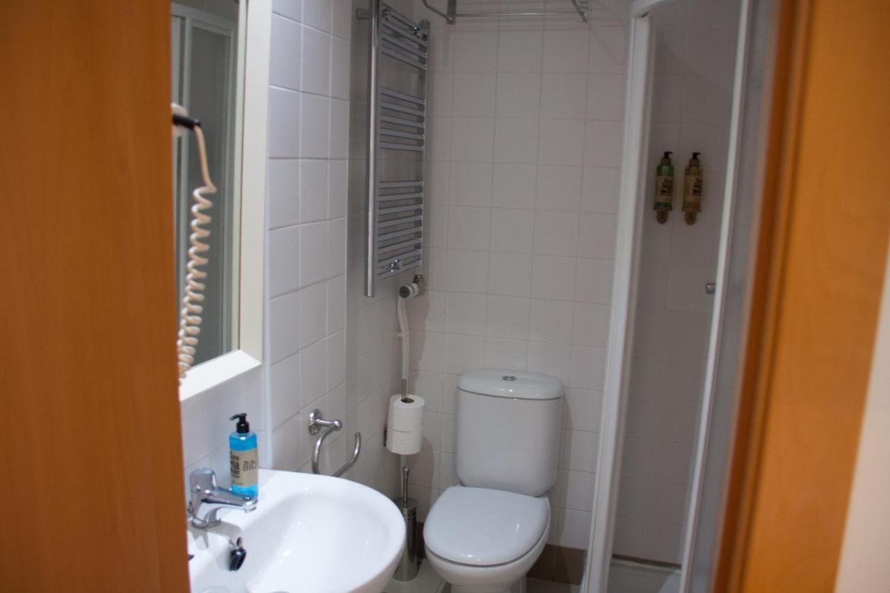 Hostal Cuentame Evolucion Auto Check In Burgos Exterior photo